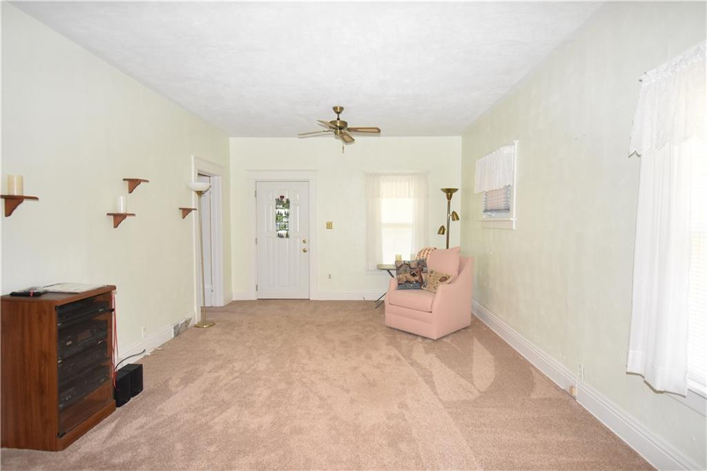 1465 Grove Road Pittsburgh, PA 15236 - Photo 13 of 31 Gallery Image 13
