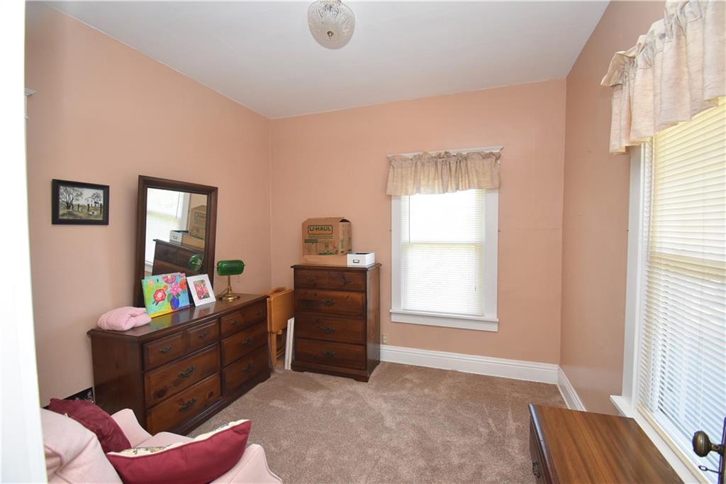 1465 Grove Road Pittsburgh, PA 15236 - Photo 17 of 31 Gallery Image 17