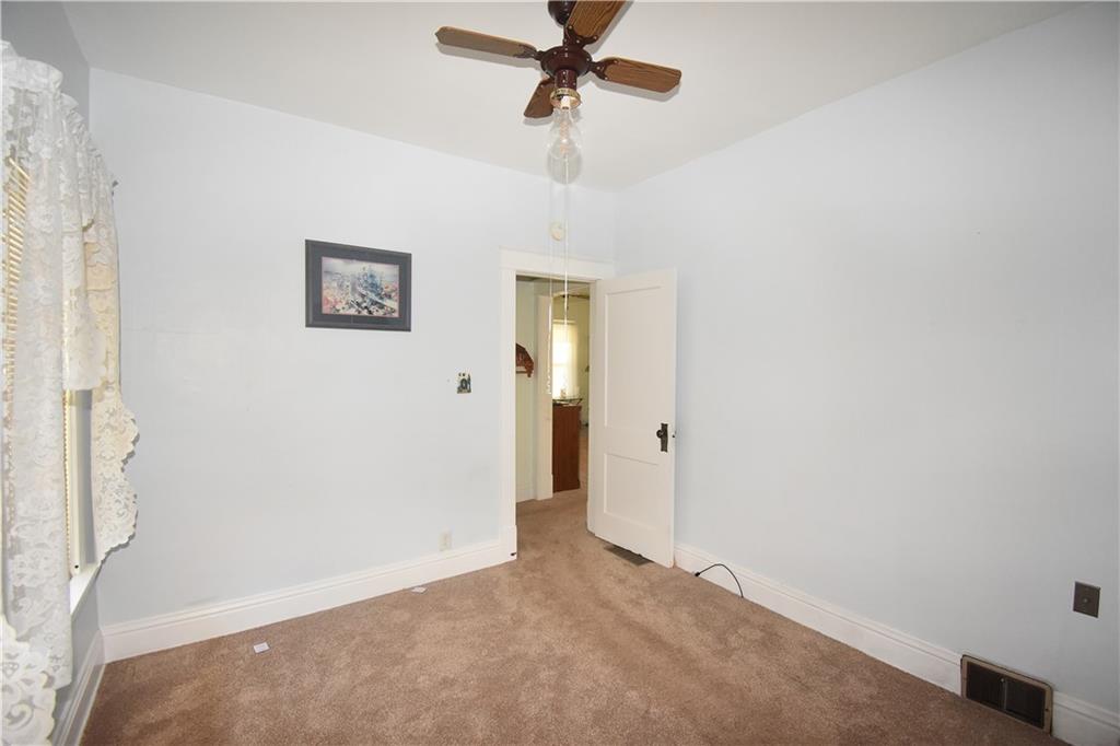 1465 Grove Road Pittsburgh, PA 15236 - Photo 19 of 31 Gallery Image 19
