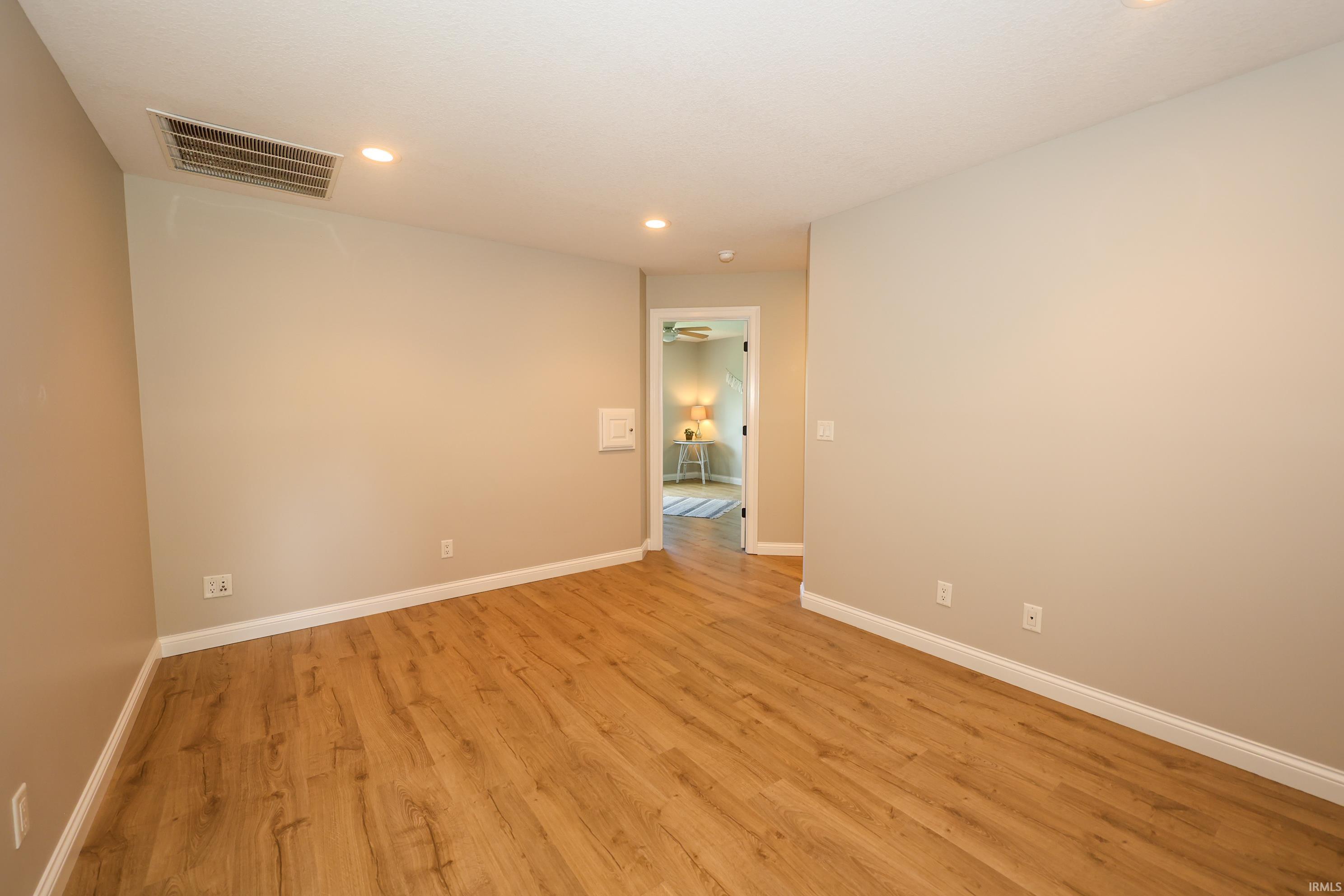 8217 Hollopeter Road Leo, IN 46765 - Photo 17 of 35