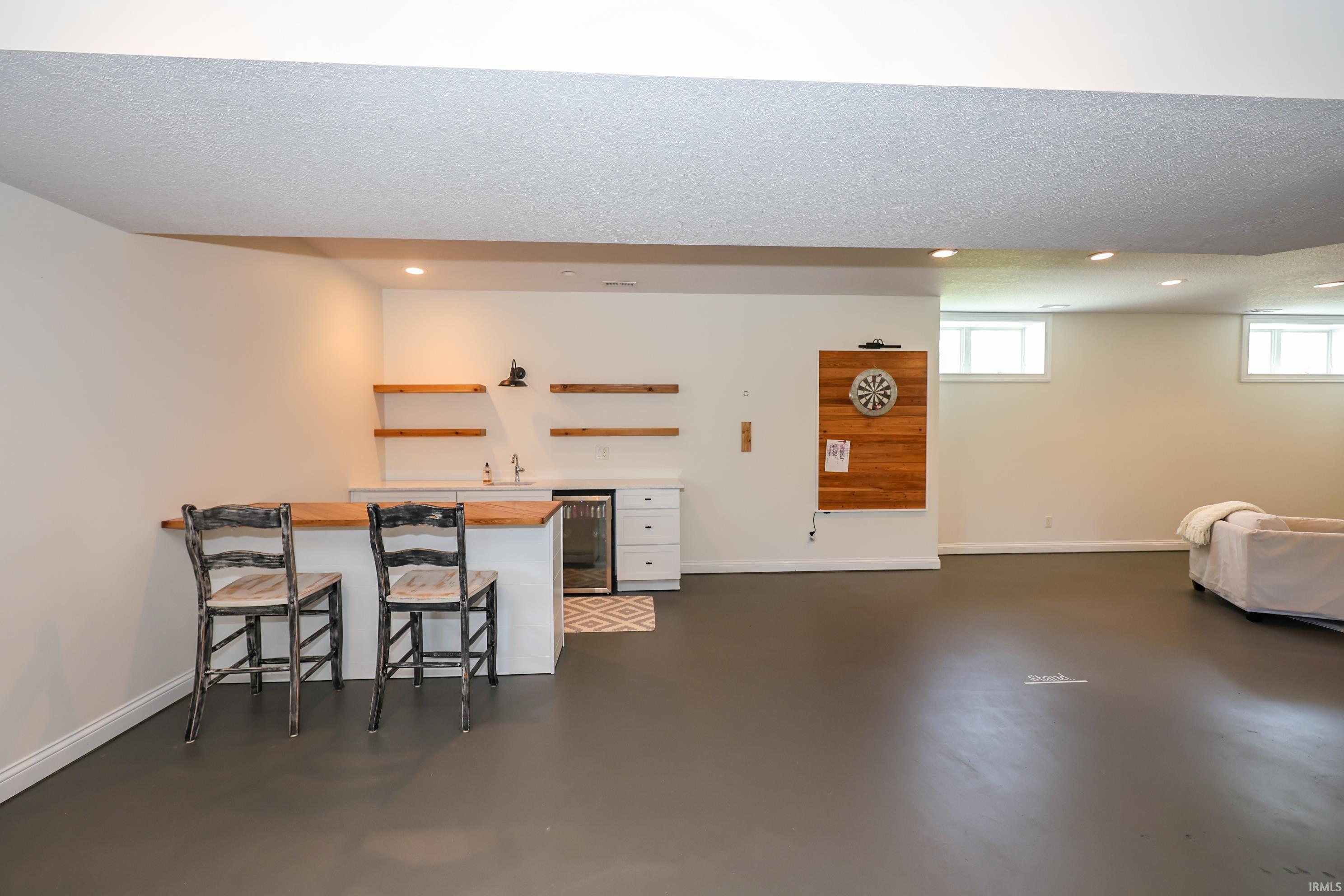 8217 Hollopeter Road Leo, IN 46765 - Photo 24 of 35