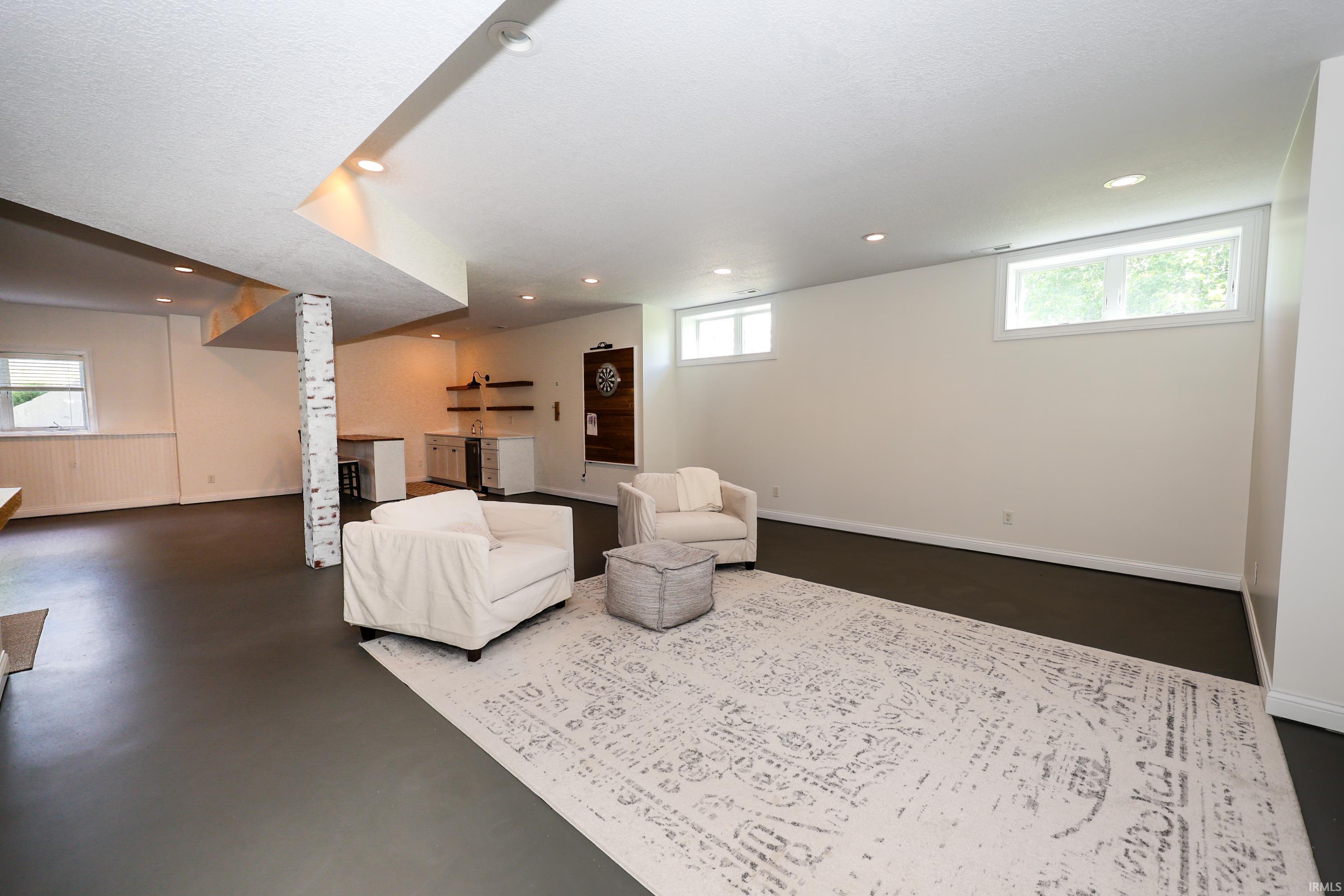 8217 Hollopeter Road Leo, IN 46765 - Photo 26 of 35