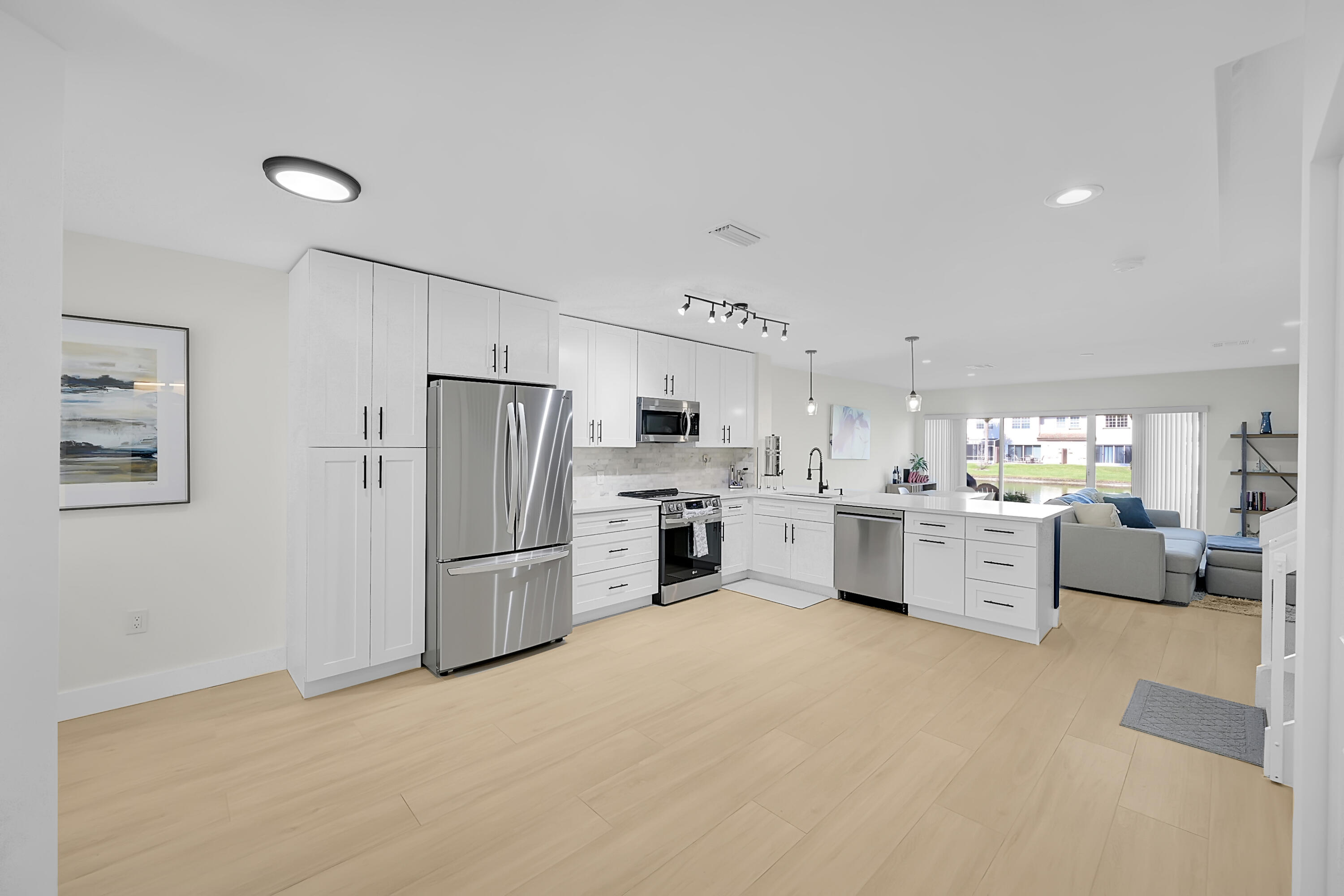 9399 Boca River Circle Boca Raton, FL 33434 - Photo 4 of 29 04_0 (5)