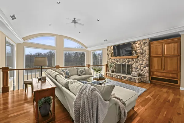 $1,899,000 | N2568 Snake Road, Geneva, WI 53147