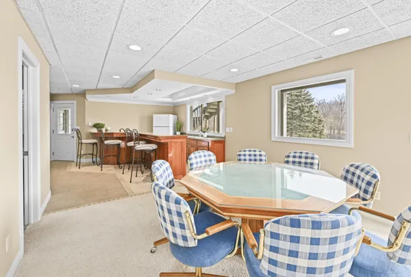 $1,899,000 | N2568 Snake Road, Geneva, WI 53147