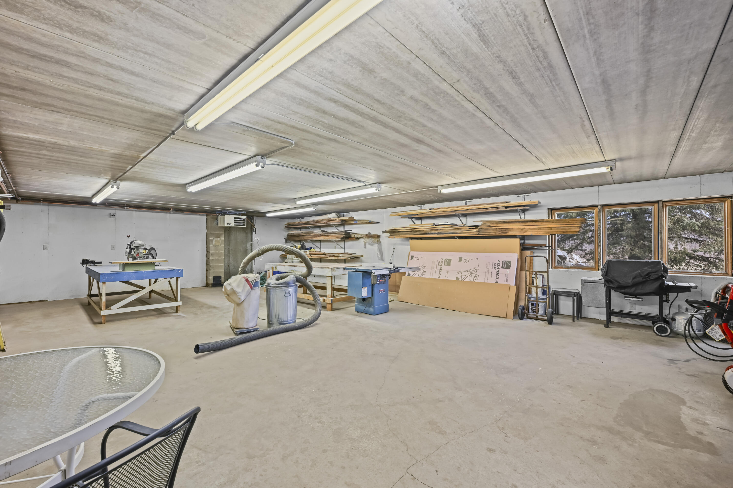 N2568 Snake Road Geneva, WI 53147 - Photo 37 of 62 35x28 Work or Storage Room