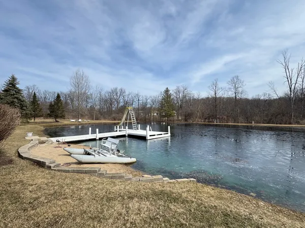 $1,899,000 | N2568 Snake Road, Geneva, WI 53147