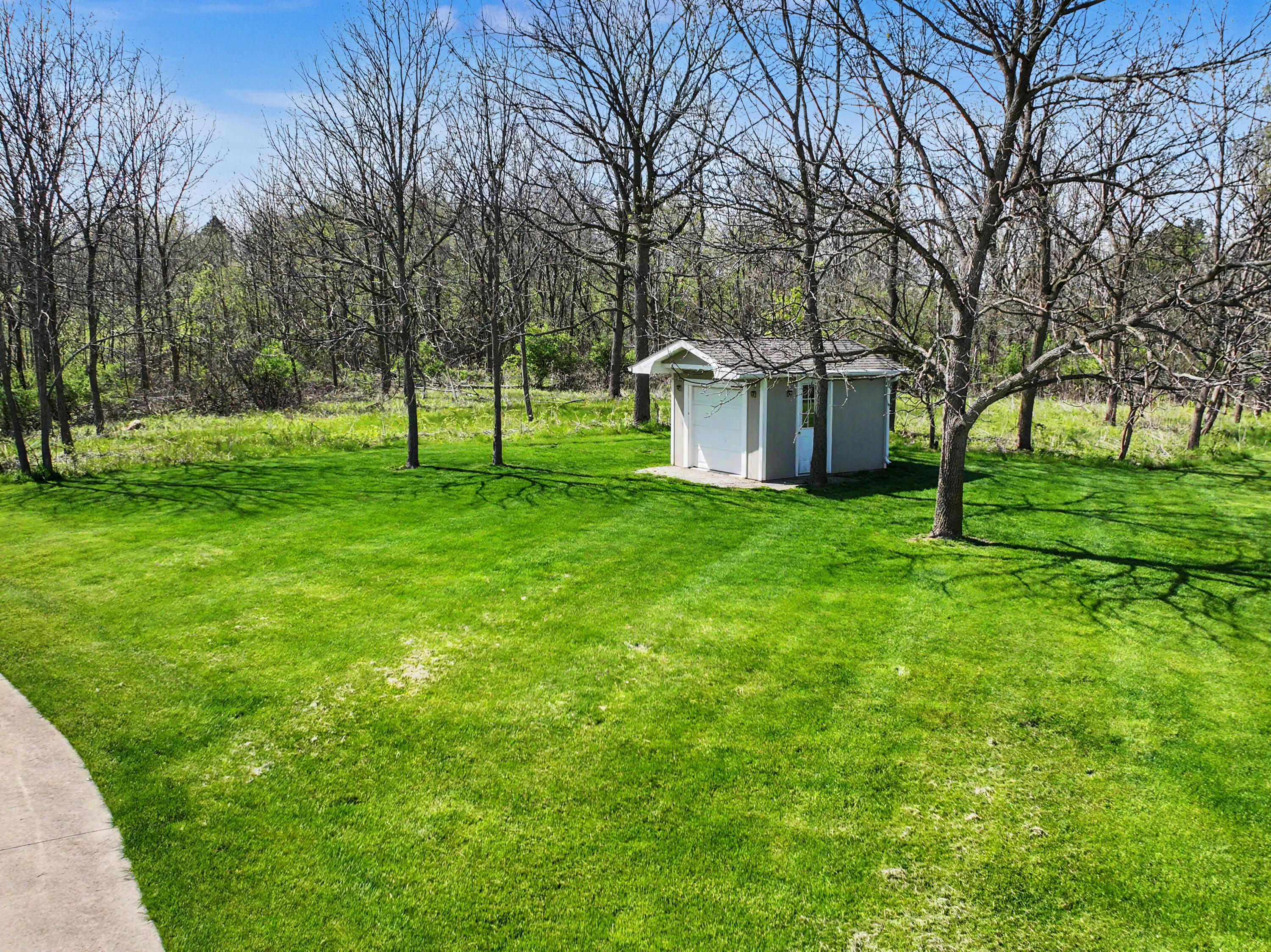 N2568 Snake Road Geneva, WI 53147 - Photo 51 of 62 Shed