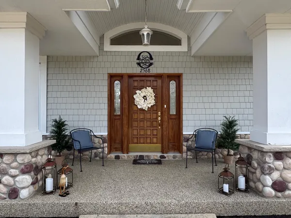 $1,899,000 | N2568 Snake Road, Geneva, WI 53147