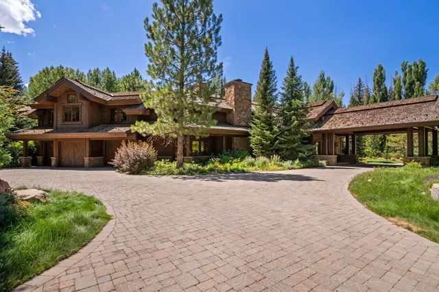 $8,900,000 | 600 Northwood Way, Ketchum, ID 83340