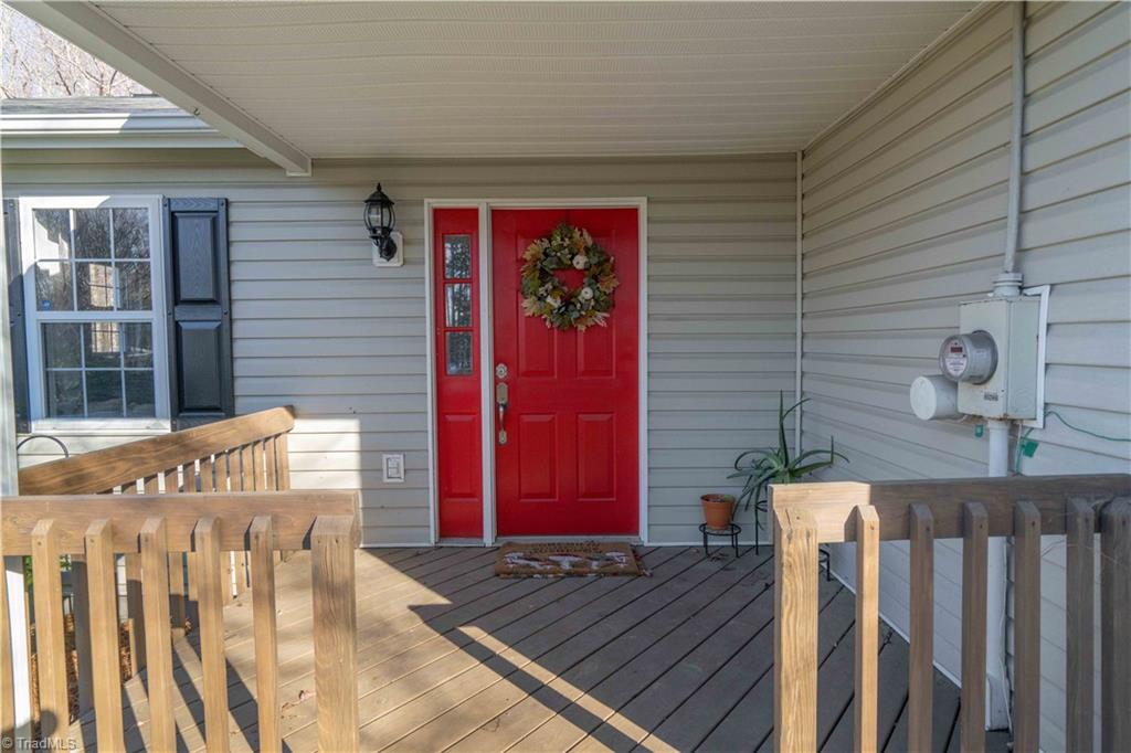490 Frye Bridge Road Clemmons, NC 27012 - Photo 3 of 27 Gallery Image 3