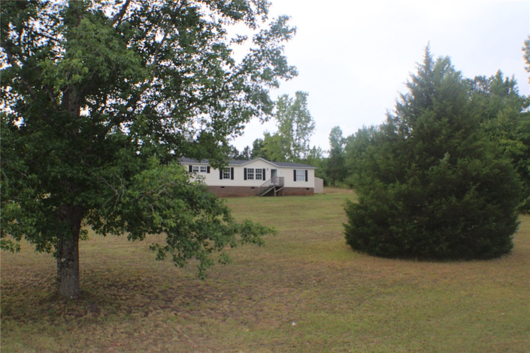 128 Smith St Extension Ware Shoals, SC 29692 - Photo 1 of 13 Gallery Image 1