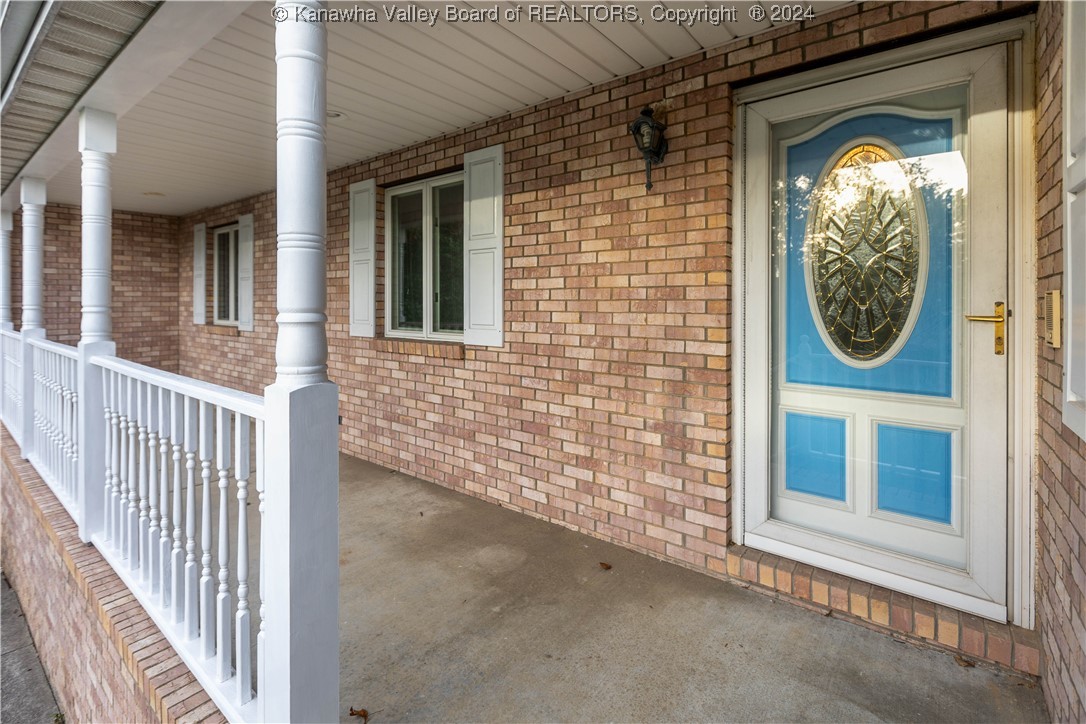7516 Teays Valley Road Scott Depot, WV 25560 - Photo 3 of 41 Gallery Image 3