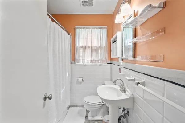 $1,995 | 5081 Rich Road, Memphis, TN 38117