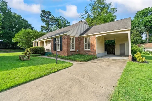 $1,995 | 5081 Rich Road, Memphis, TN 38117