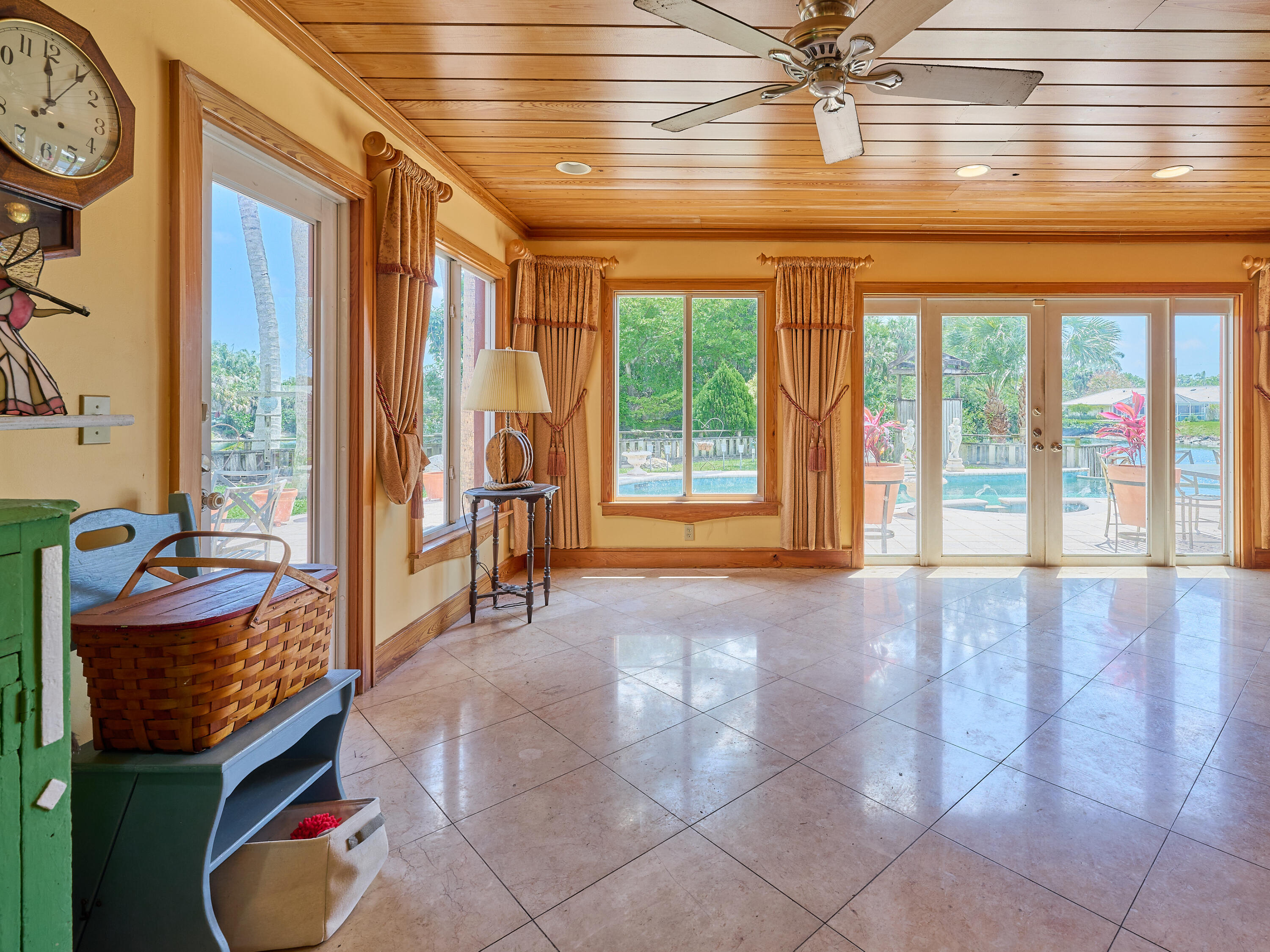 350 Paulus Court Boca Raton, FL 33486 - Photo 22 of 51 © PYL 108_HDR