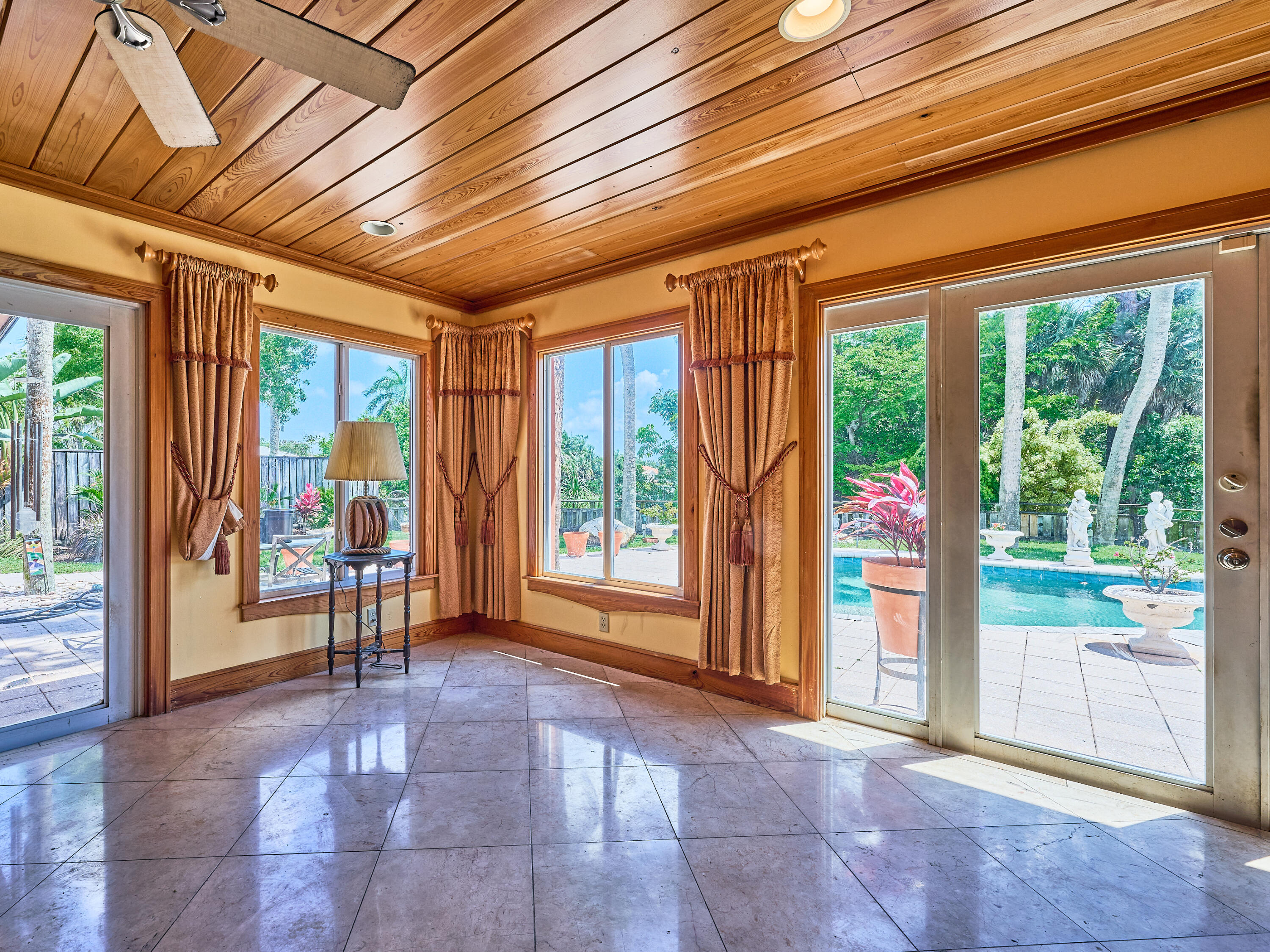 350 Paulus Court Boca Raton, FL 33486 - Photo 24 of 51 © PYL 114_HDR