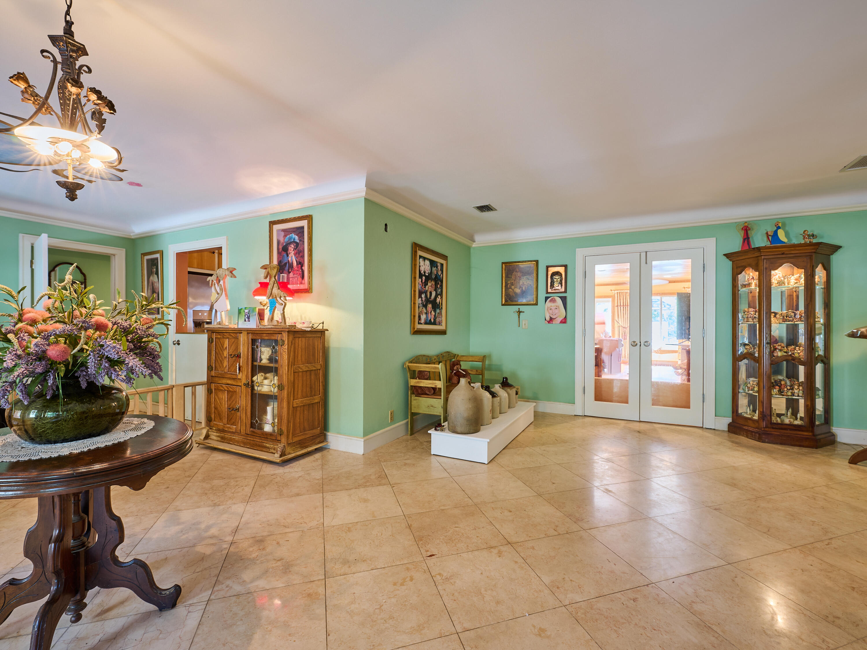 350 Paulus Court Boca Raton, FL 33486 - Photo 10 of 51 © PYL 012_HDR