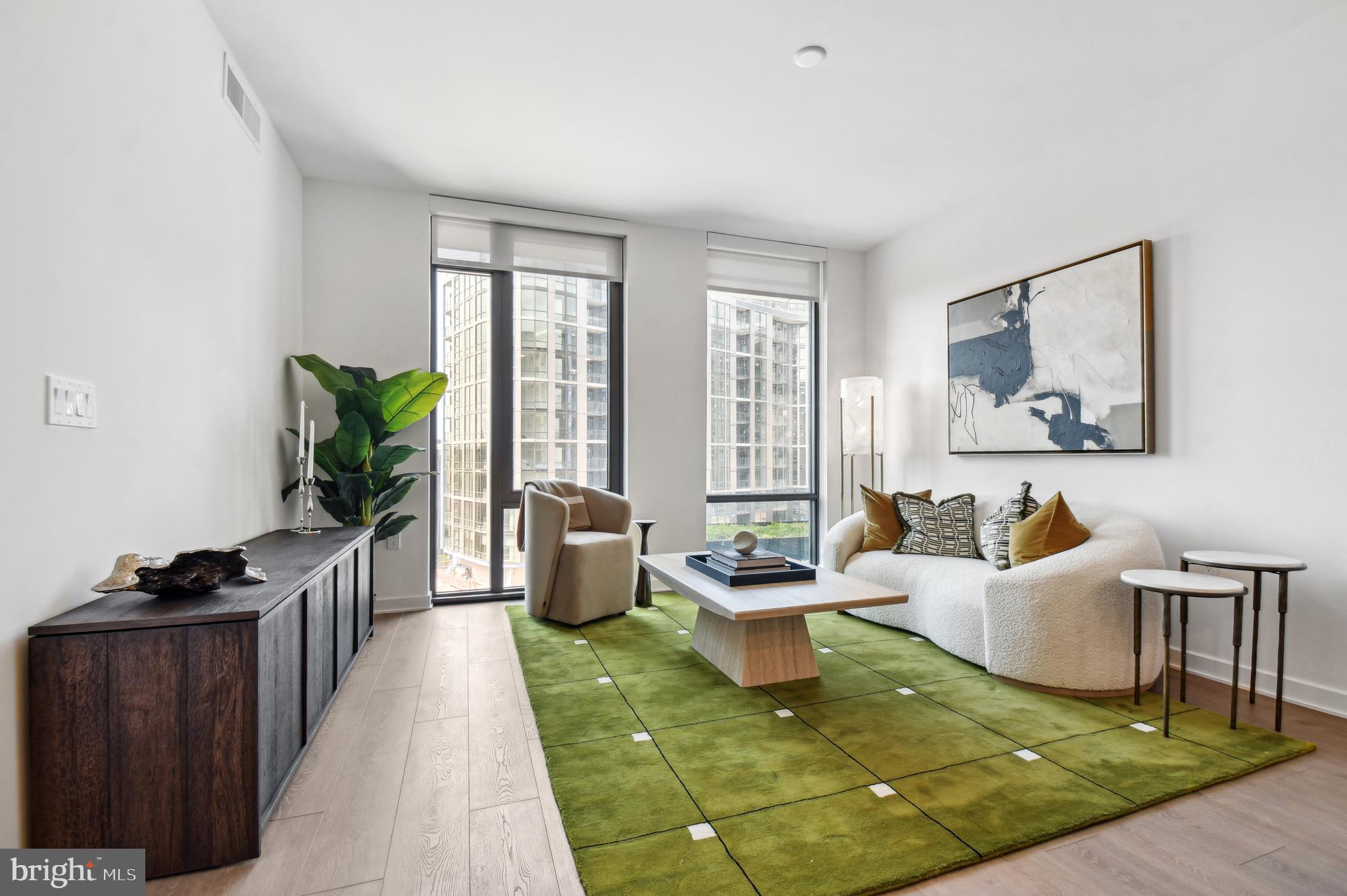 2650 Woodley Road Northwest, Unit PH1004 Washington, DC 20008 - Photo 19 of 36