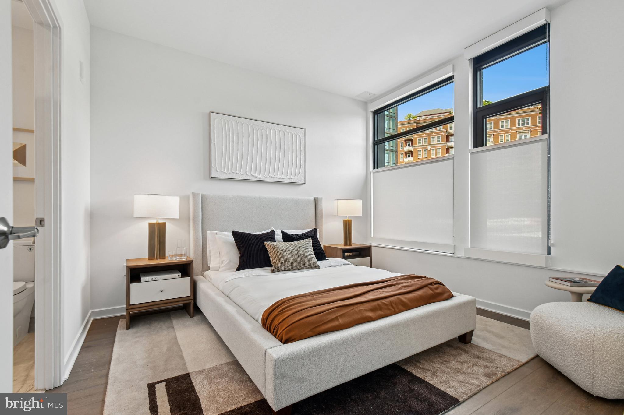 2650 Woodley Road Northwest, Unit PH1004 Washington, DC 20008 - Photo 10 of 36