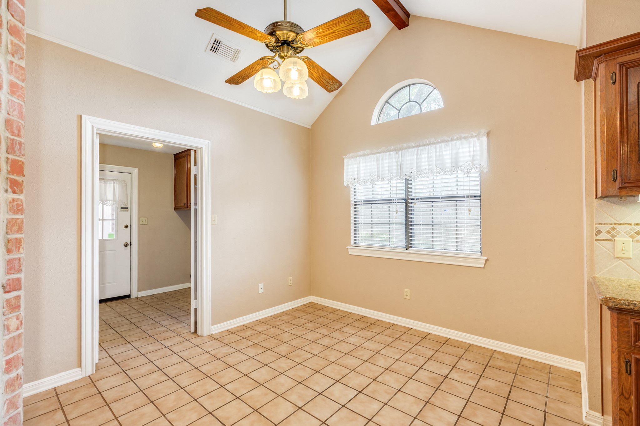 212 Any Way Street Lake Jackson, TX 77566 - Photo 6 of 28 a view of an empty room and window