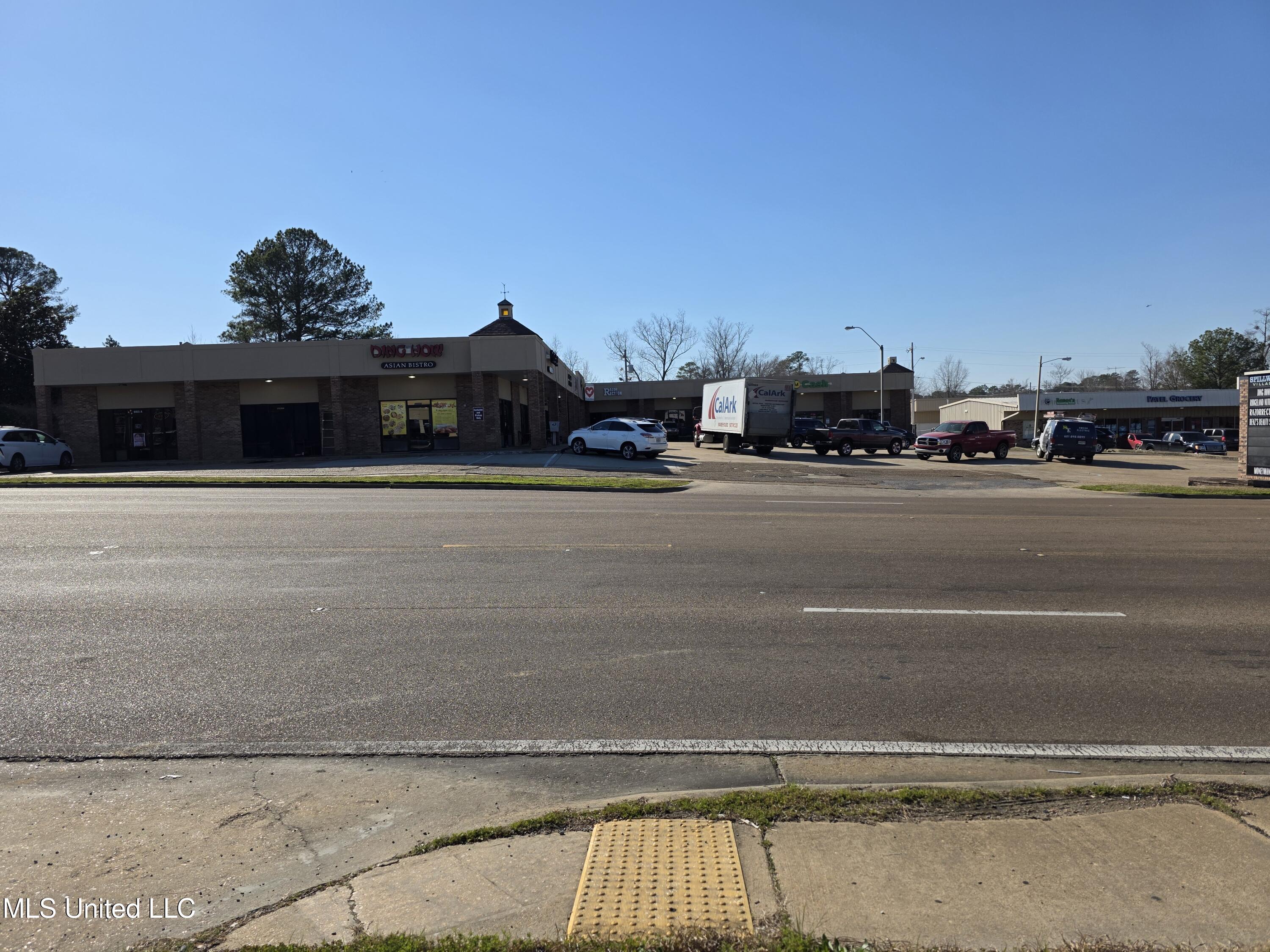 6956 Old Canton Road Ridgeland, MS 39157 - Photo 2 of 6 20250228_150239