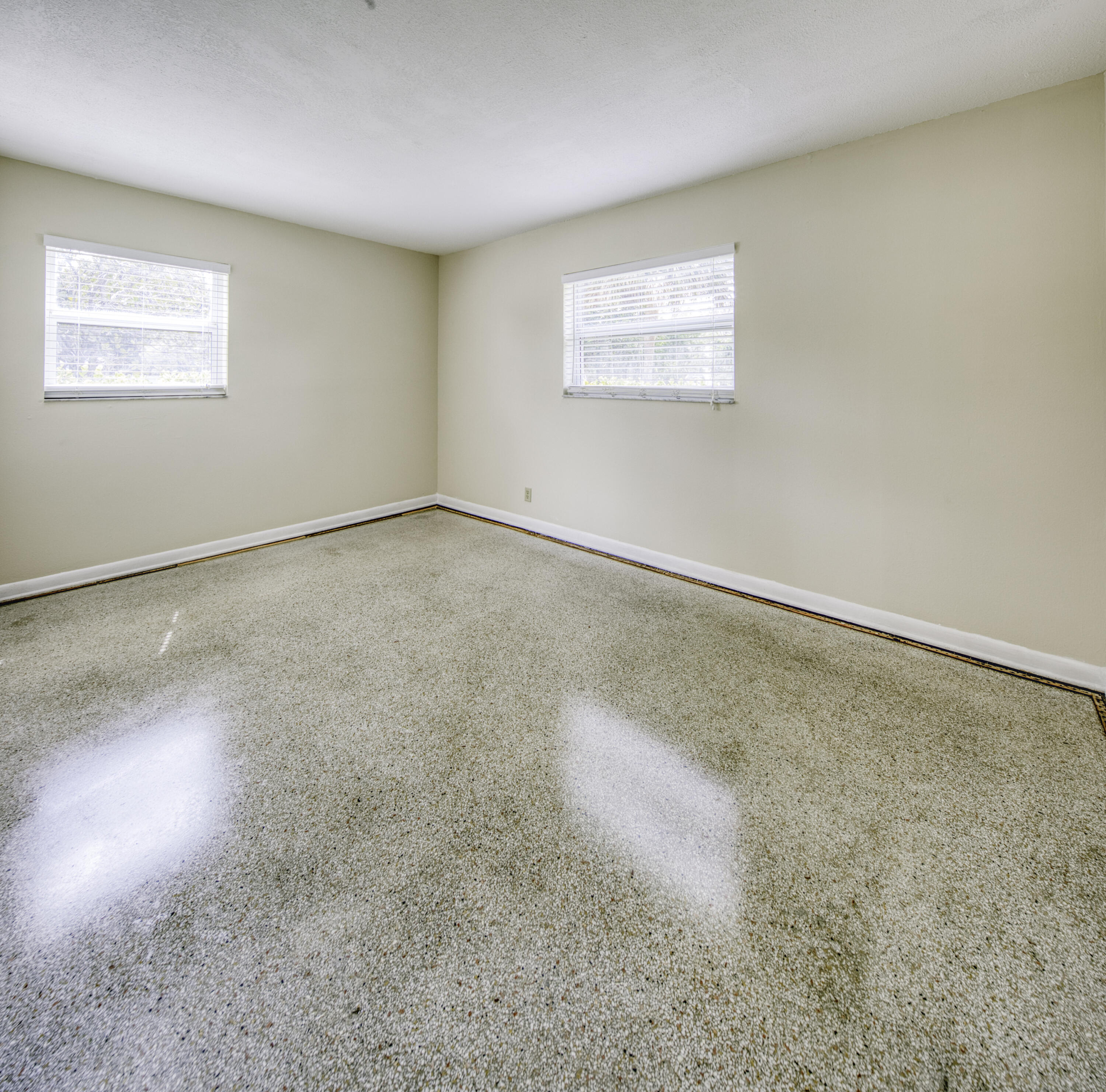 3578 Coconut Road Palm Springs, FL 33461 - Photo 10 of 24 4R7A2040_hdr_panorama_
