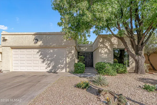 $430,000 | 7232 East Ashling Lane, Tucson, AZ 85715