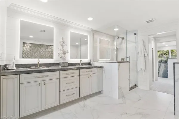 $40,000 | 3737 Crayton Road, Naples, FL 34103