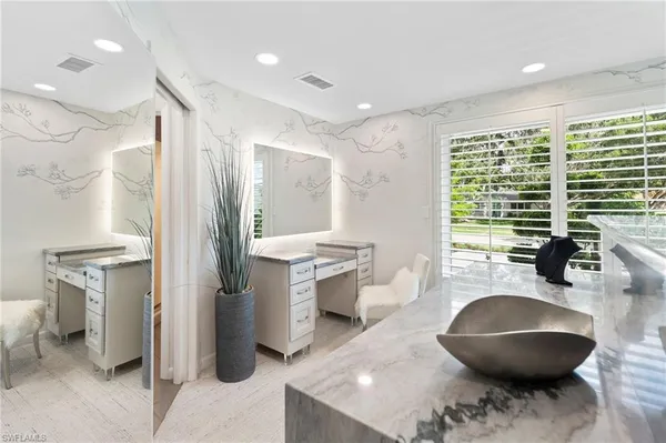 $40,000 | 3737 Crayton Road, Naples, FL 34103