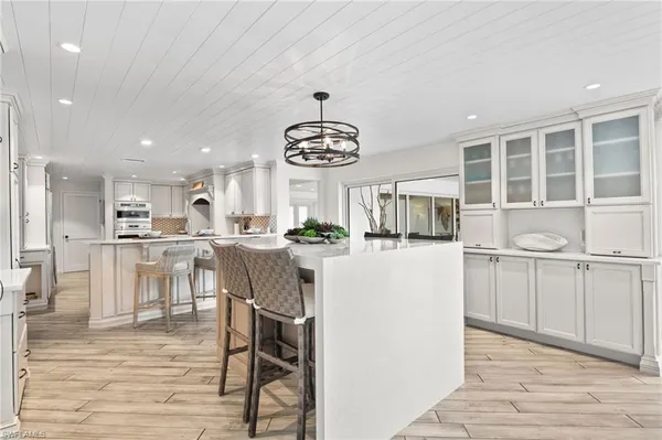 $40,000 | 3737 Crayton Road, Naples, FL 34103