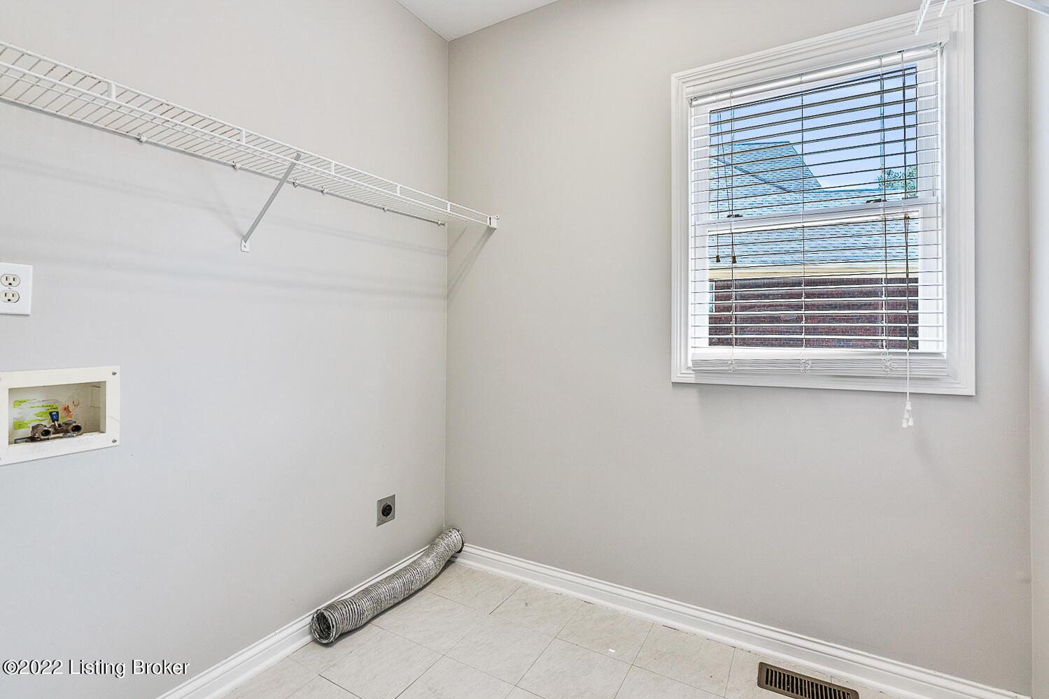 14013 Spring Mill Road Louisville, KY 40245 - Photo 20 of 52 020-14013-20
