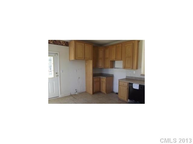 592 Austin Road York, SC 29745 - Photo 2 of 5 Gallery Image 2