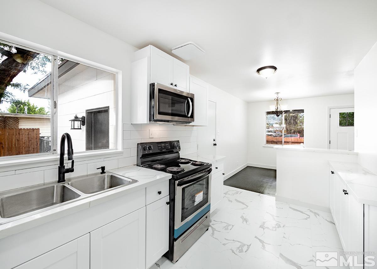 1770 Auburn Way Reno, NV 89502 - Photo 5 of 18 Photo 5