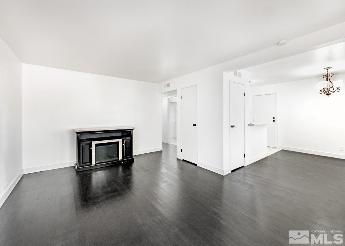 1770 Auburn Way Reno, NV 89502 - Photo 6 of 18 Photo 6