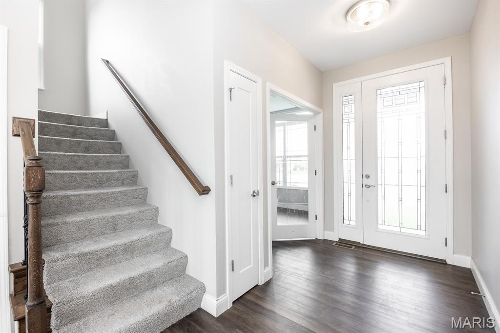 135 Reagan Drive Troy, IL 62294 - Photo 7 of 29