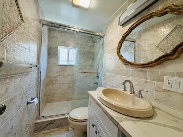 $260,000 | 41 Dennison Avenue, Binghamton, NY 13901