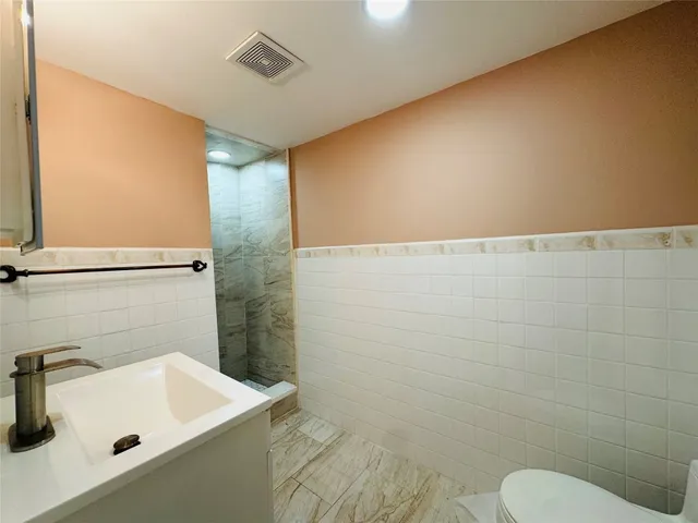 $260,000 | 41 Dennison Avenue, Binghamton, NY 13901