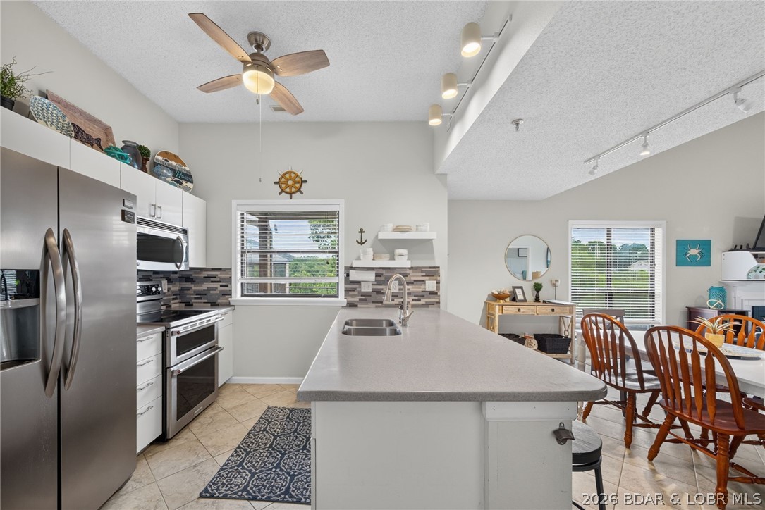 31 Willow Ridge Road, Unit 4A Lake Ozark, MO 65049 - Photo 17 of 62 Gallery Image 17