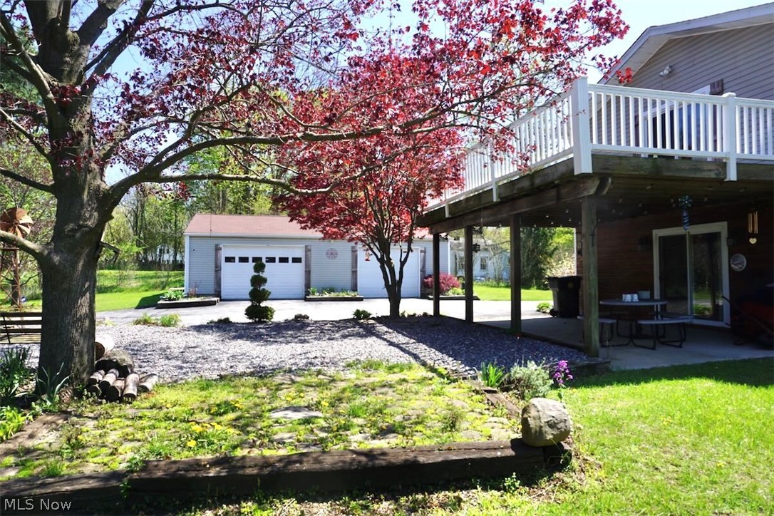 4173 South Ridge Road East Geneva, OH 44041 - Photo 37 of 42 View of rear deck/patio