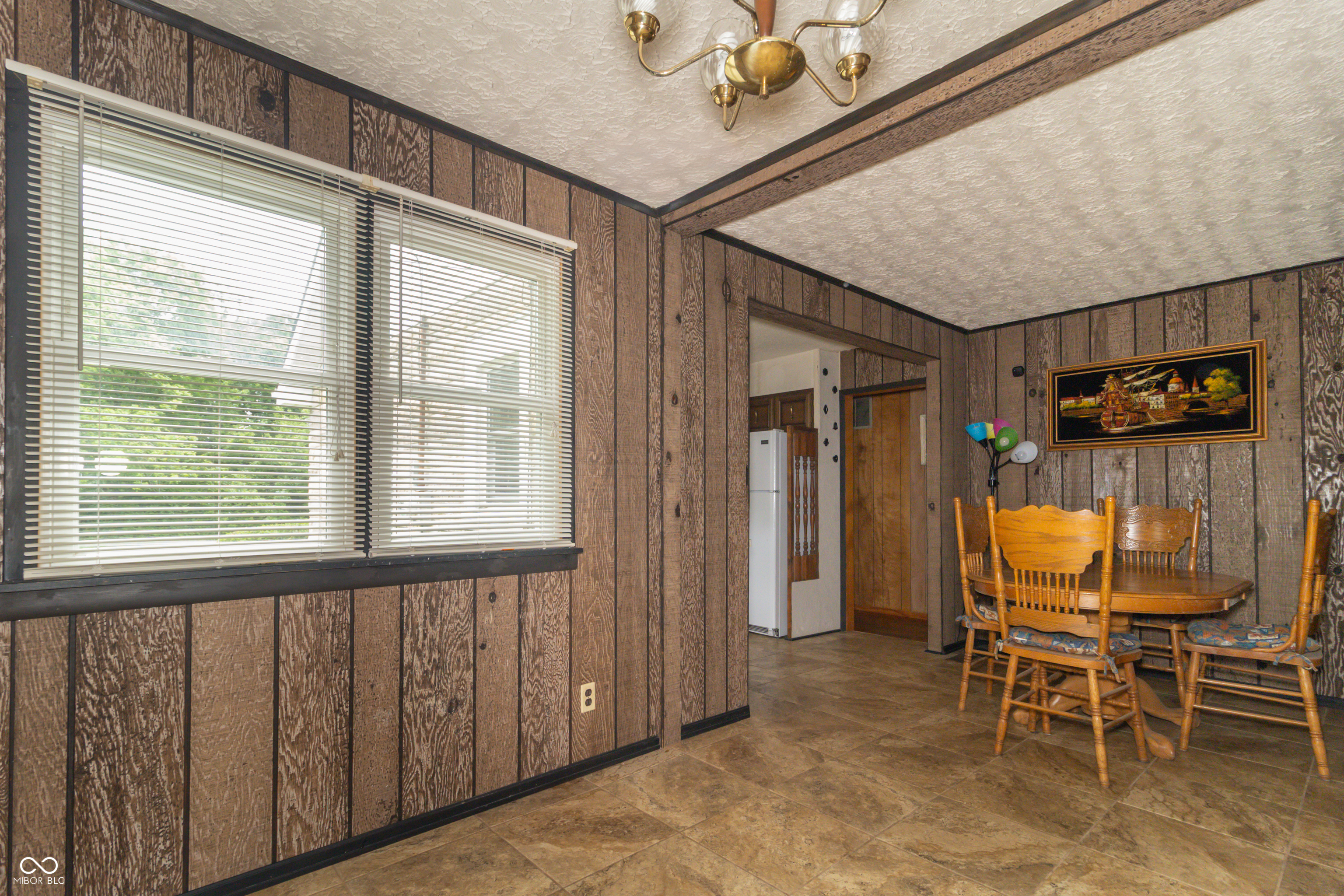 405 South Old Trails Road Indianapolis, IN 46219 - Photo 33 of 37 Gallery Image 33