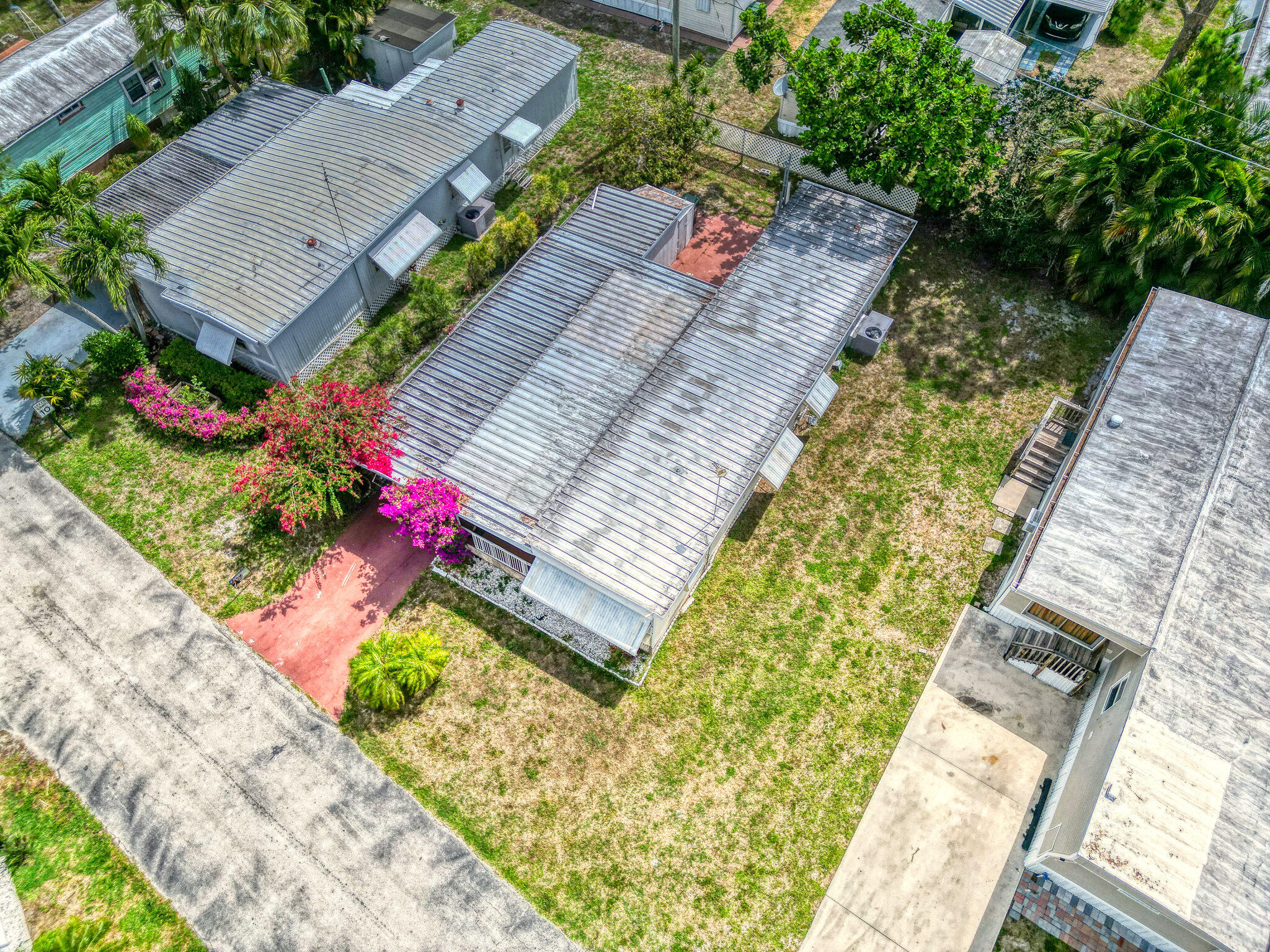 16 Rachael Road Lake Worth, FL 33463 - Photo 2 of 33 1 Aerials (2)