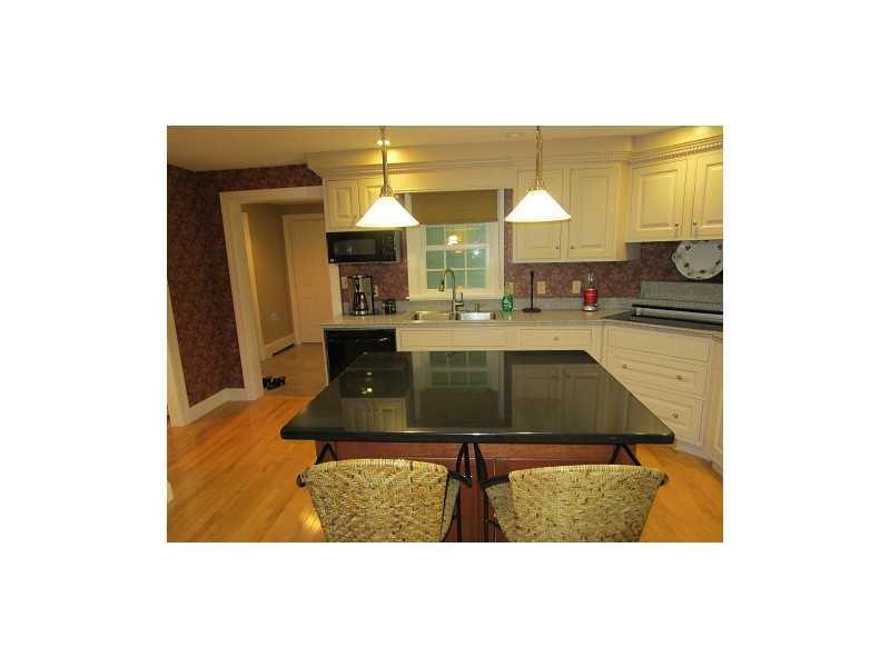 167 Duck Pond Road Westbrook, ME 04092 - Photo 4 of 18 Kitchen.
