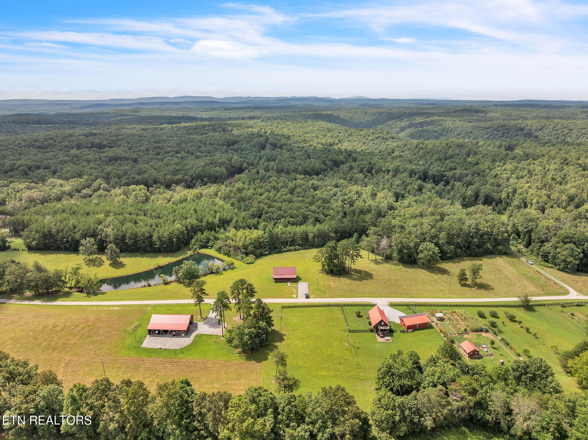 319 Four Mile Creek Road Deer Lodge, TN 37726 - Photo 12 of 47 10-web-or-mls-Four Mile Creek--46