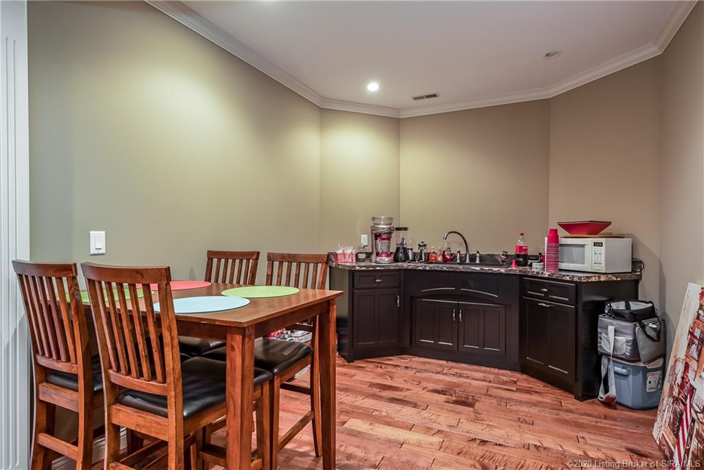 8720 County Line Road Sellersburg, IN 47172 - Photo 22 of 46