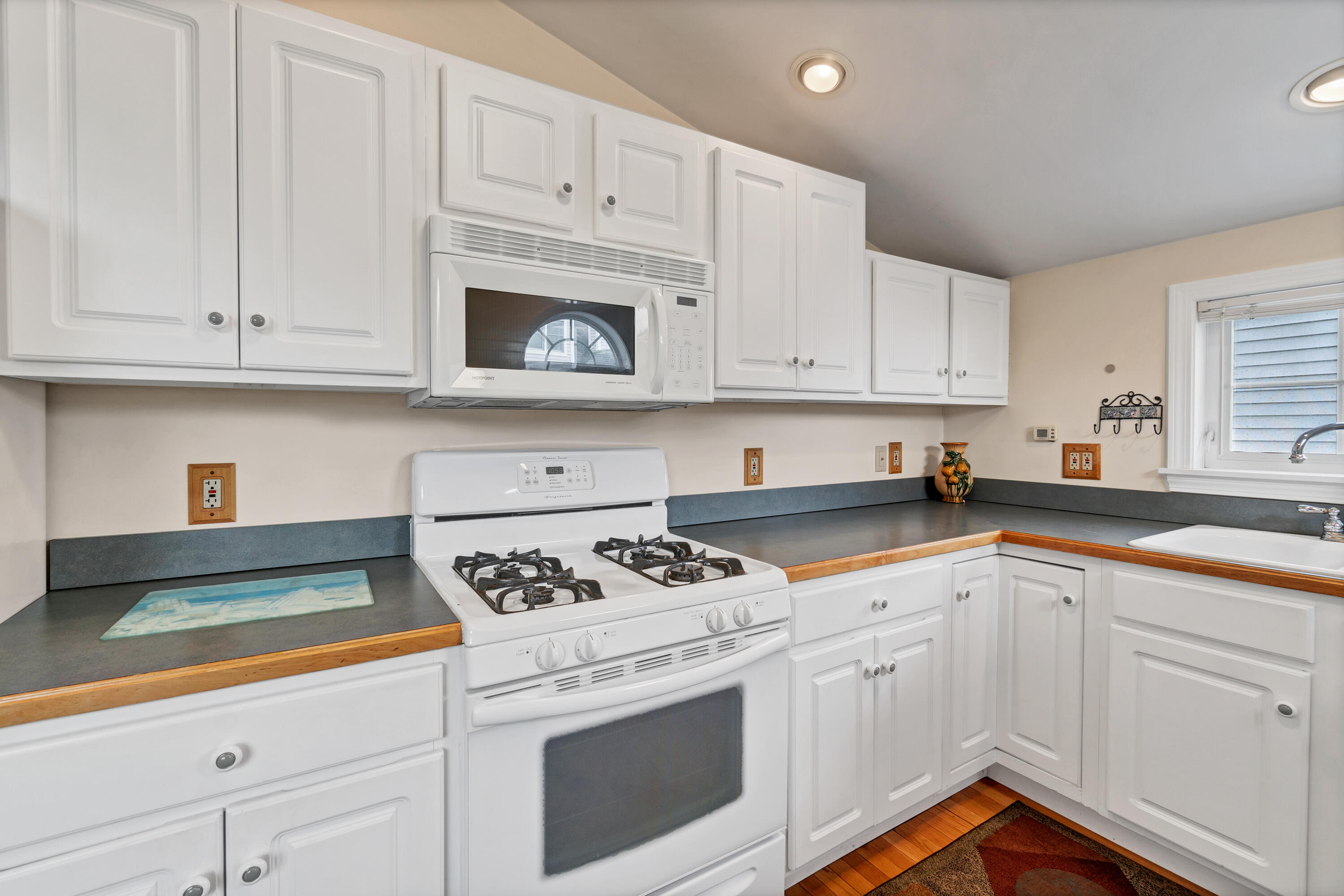 86 Nubble Road York, ME 03909 - Photo 52 of 68 86 Nubble Road_178