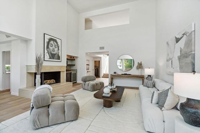 $3,000,000 | 6525 Caminito Northland, La Jolla, CA 92037