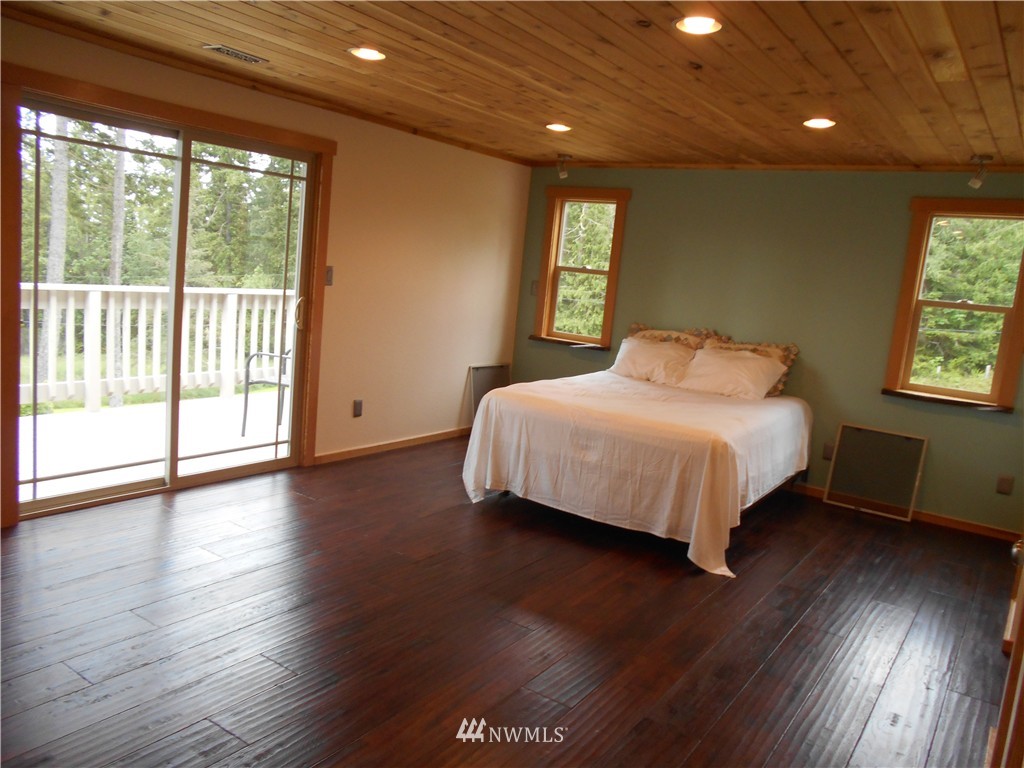 2746 Monroe Road Port Angeles, WA 98362 - Photo 11 of 20 Gallery Image 11