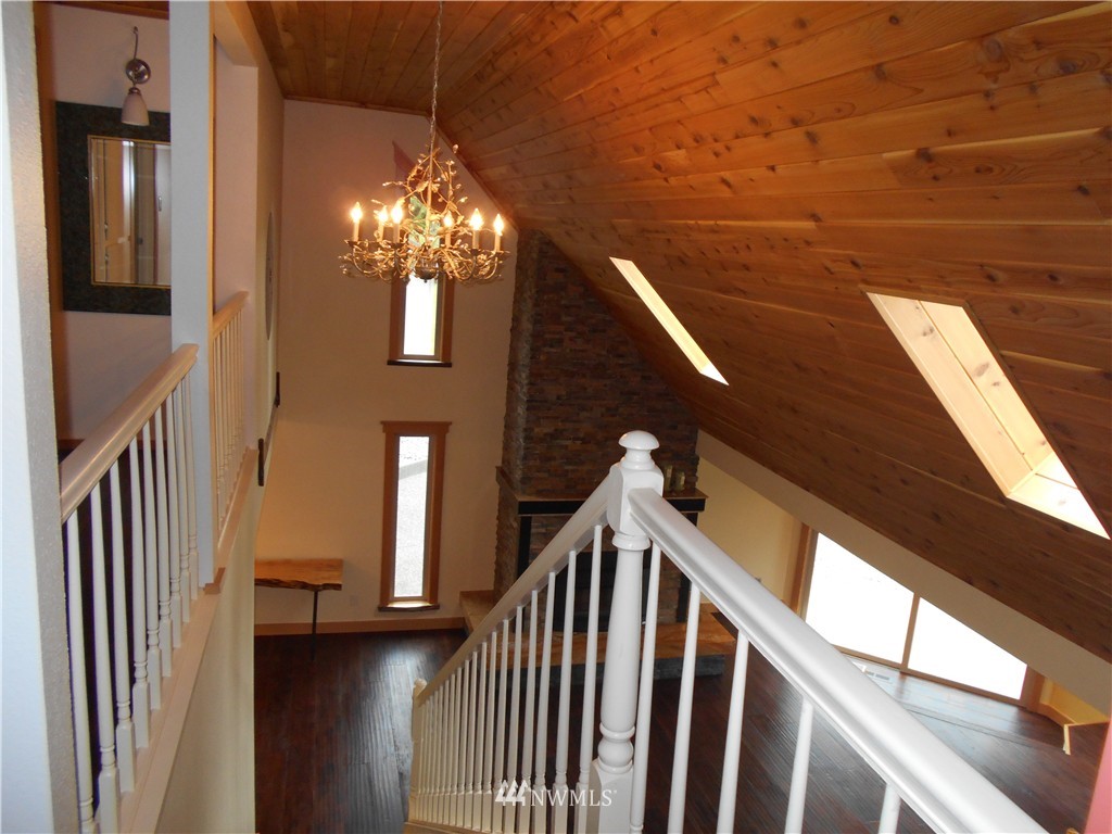 2746 Monroe Road Port Angeles, WA 98362 - Photo 12 of 20 Gallery Image 12