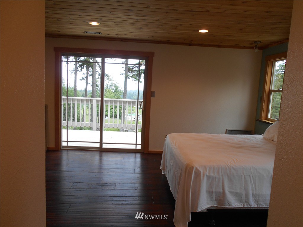 2746 Monroe Road Port Angeles, WA 98362 - Photo 13 of 20 Gallery Image 13